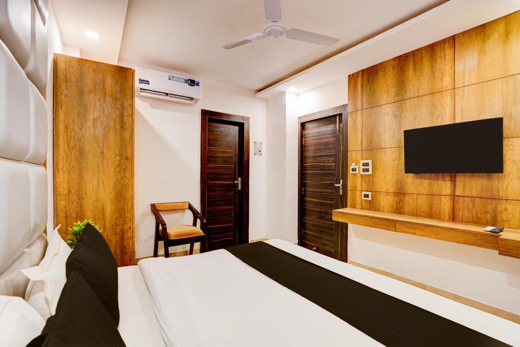 Super Hotel O Haridwar Near Shanti Kunj Raiwala Dış mekan fotoğraf
